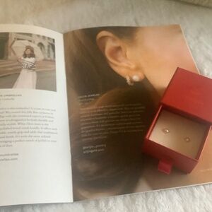 Origin peal earrings  jilly box